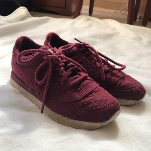 Saucony Maroon Sneakers